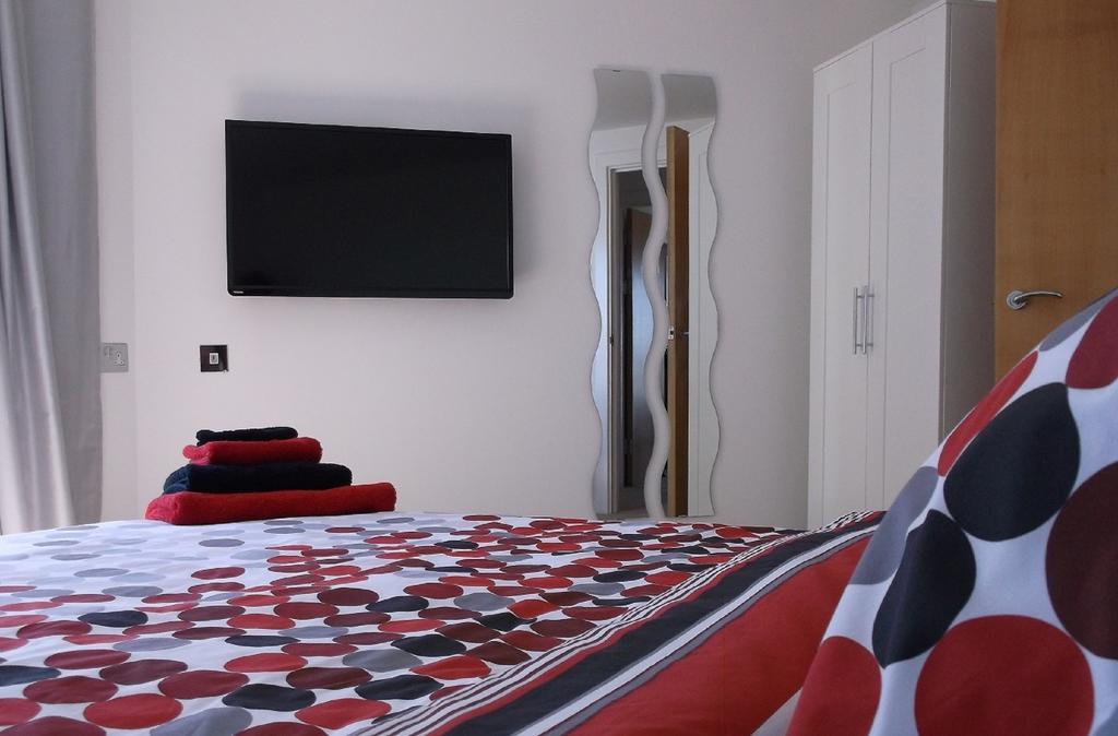 Awel Y Mor Apartment Llanelli Phòng bức ảnh